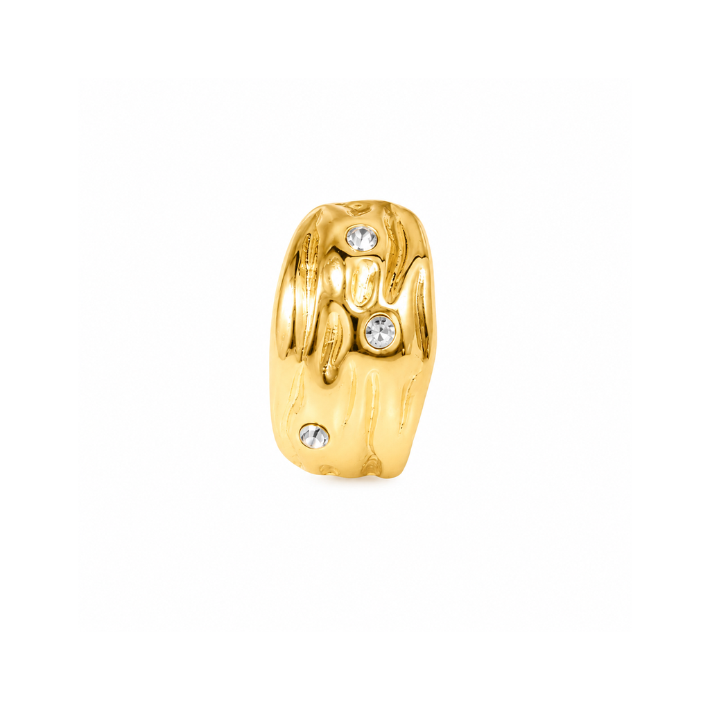 ÉLISE HOOPS